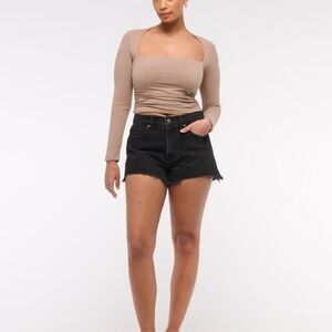 Abercrombie & fitch  High Rise Mom Short